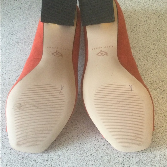 Katy Perry Caitlin Rubix Cube Pump - Picture 4 of 6